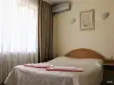 Номер стандарт с 1 двуспальной кроватью