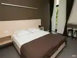 Комфорт с двуспальной кроватью и выходом во двор