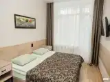 Джуниор Сюит