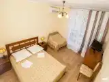 Двухместный номер с двуспальной кроватью