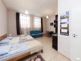 Апартаменты-студия 2010 27 м.кв.  с мини-кухней и санузлом.+79217269080