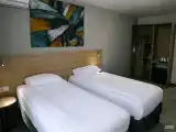 АМАКС Бизнес с двумя односпальными кроватями