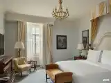 Four Seasons Кинг с видом на Адмиралтейство и парк