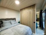 Двухместный коттедж c 1 комнатой с балконом (двуспальная кровать)