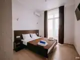 Комната полулюкс с 1 двуспальной кроватью (5 этаж)