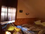 2-местный номер эконом улучшенный (мансарда) (удобства вне комнаты)