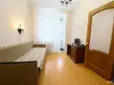 Двухместный номер Семейный Эконом 2 отдельные кровати
