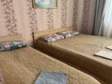 Стандартный номер с двуспальной и 1 односпальной кроватью