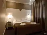 Двухместный номер с двуспальной или двумя односпальными кроватями