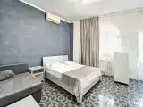 трёхместный номер с балконом