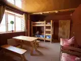 Пятиместный номер Standard односпальная кровать