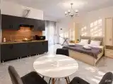 Номер студия с 1 двуспальной кроватью на втором этаже