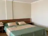 Двухместный номер Standard с балконом и с красивым видом из окна (двуспальная кровать)