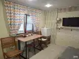 Трёхместный коттедж c 1 комнатой
