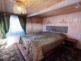 Номер стандарт с 1 односпальной и 1 двуспальной кроватью