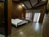 Двухместный номер Standard с балконом и с красивым видом из окна (двуспальная кровать)