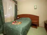Двухместный полулюкс (двуспальная кровать)