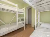 Место в шестиместном номере с общим сан узлом (Мужской)