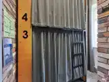 Однокомнатный 6 местный номер женский (санузел общий - на этаже)