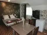 Номер люкс с 1 двуспальной кроватью