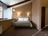 Двухместный номер Улучшенный (двуспальная кровать)
