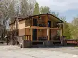 Полу-Люкс