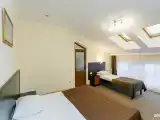 Семейный двухкомнатный мансарда