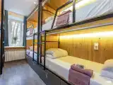 3. Кровать в общем 6-местном номере для мужчин