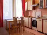 Комната с ванной и мини-кухней