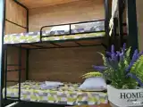 6-местный женский номер с капсульными кроватями
