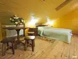 Двухместный люкс Мансарда Стандартный (двуспальная кровать)