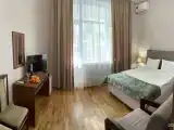 Двухместный номер Стандартный корпус 4 c 1 комнатой (двуспальная кровать)