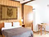 Полулюкс мансардный трехместный