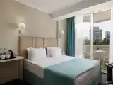 Смежный (Connected room)