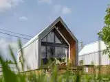 2-местный коттедж премиум