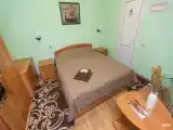 Номер эконом с 1 двуспальной кроватью №10, 14