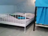 Четырёхместный номер без окна семейный Economy