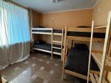 Кровать в 6-местном общем номере (общие удобства)