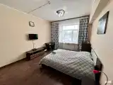 Люкс с большой двуспальной кроватью