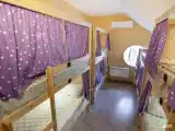 Кровать в общем номере (женский номер)