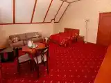 ПОЛУЛЮКС