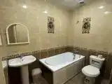 Трехместный улучшенный номер с тремя раздельными кроватями