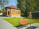 У озера 2