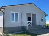 5-комнатный коттедж улучшенный с 5 односпальными и 3 двуспальными кроватями