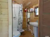 дом в саду