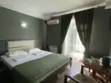 Двухместный номер Superior с балконом и с видом на город (двуспальная кровать)