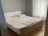 Двухместный номер Economy с балконом (двуспальная кровать)