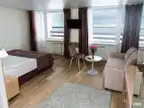 Семейный номер с видом в сторону залива