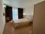 Номер стандарт с 1 двуспальной кроватью