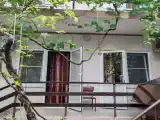 Двухместный номер Standard с балконом (2 отдельные кровати)